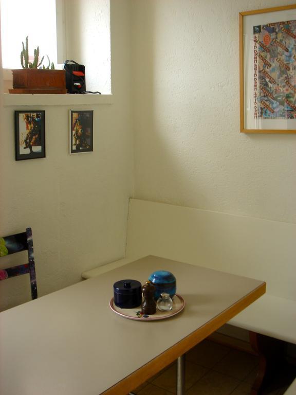Dakini'S Bed & Breakfast ซูริก ภายนอก รูปภาพ