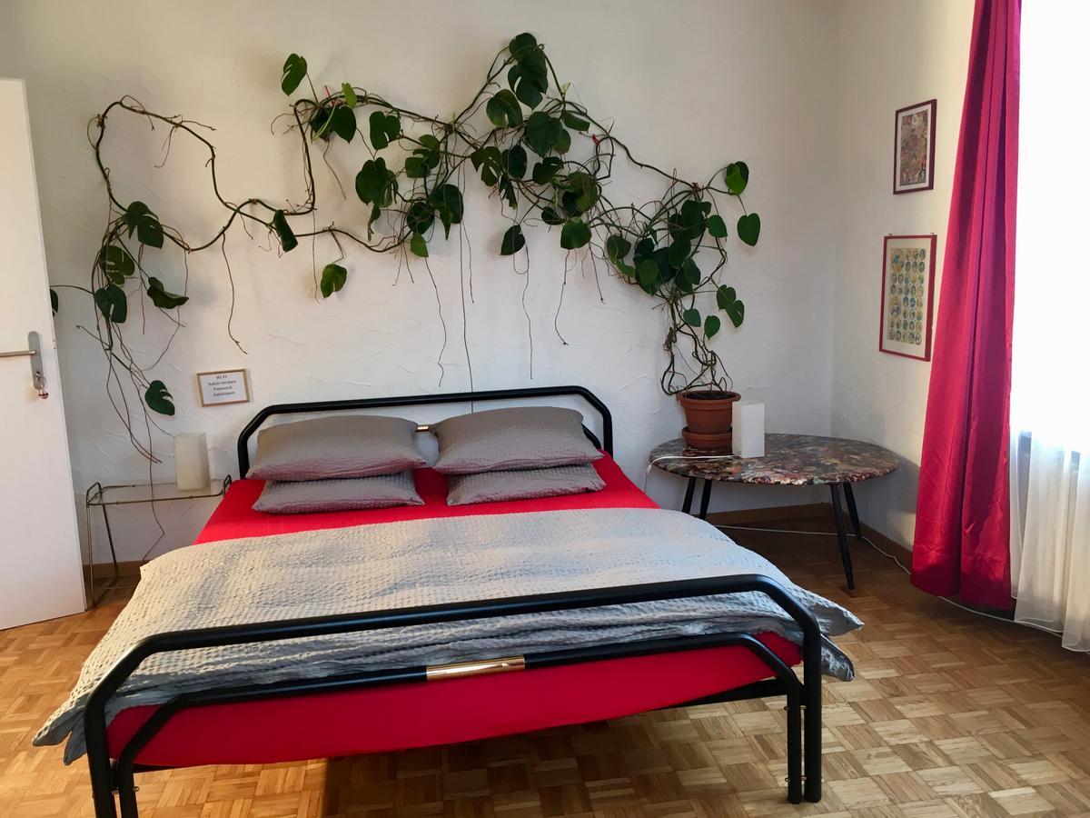 Dakini'S Bed & Breakfast ซูริก ภายนอก รูปภาพ